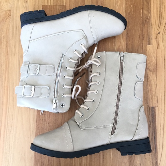 Charlotte Russe Shoes - NWOB Charlotte Russe Tan/Cream Lace-Up Boots